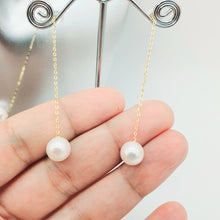 Load image into Gallery viewer, Large Japanese Akoya Pearl Earring, Yellow Gold