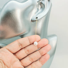 Load image into Gallery viewer, Japanese Akoya Pearl tic tac earrings, 18k Yellow Gold