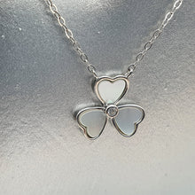 Load image into Gallery viewer, Mother of Pearl 3 Leaf Clover Necklace, Sterling Silver