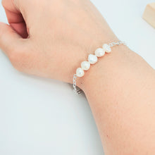 Load image into Gallery viewer, Freshwater Pearl and O Chain Bracelet, Sterling Silver
