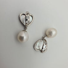 Load image into Gallery viewer, Heart_shape Mother of Pearl & Freshwater Pearl Earrings