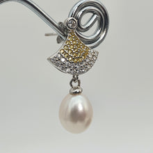 Load image into Gallery viewer, Sparkling Dance Dial Up Freshwater Earrings, Sterling Silver