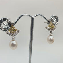 Load image into Gallery viewer, Sparkling Dance Dial Up Freshwater Earrings, Sterling Silver