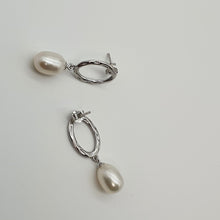 Load image into Gallery viewer, Freshwater Pearl Hoop For look Earrings, Sterling Silver