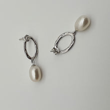 Load image into Gallery viewer, Freshwater Pearl Hoop For look Earrings, Sterling Silver