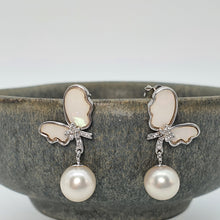 Load image into Gallery viewer, Round Freshwater Pearl Mother Of Pearl Bow Earring, Sterling Silver