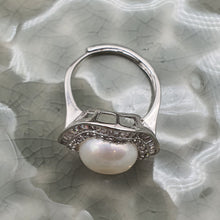 Load image into Gallery viewer, Large Freshwater Pearl ring, sterling silver