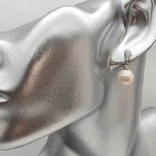Load image into Gallery viewer, Edison Baroque Pearl luxurious Earrings, Sterling Silver