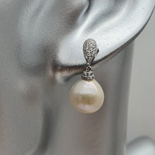 Load image into Gallery viewer, Edison Baroque Pearl luxurious Earrings, Sterling Silver