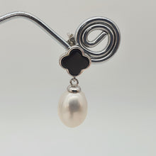 Load image into Gallery viewer, Black Agate Clover & Freshwater Pearl Drop Earring, Sterling Silver