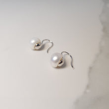 Load image into Gallery viewer, Freshwater Cultured Pearl Hook Earrings_Sterling Silver
