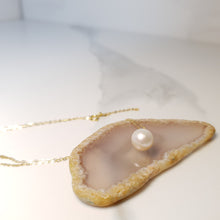 Load image into Gallery viewer, Freshwater Pearl Pendant + Chain, 18K Yellow Gold
