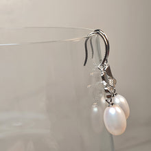 Load image into Gallery viewer, Freshwater Cultured Pearl  Earring, Sterling Silver
