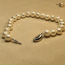 Load image into Gallery viewer, Semi-Round Freshwater Cultured Pearl Bracelet, Sterling Silver
