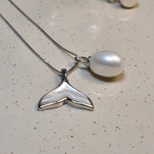 Load image into Gallery viewer, Whale Tail Mother of Pearl &amp; Freshwater Pearl Set, Sterling silver
