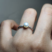 Load image into Gallery viewer, Freshwater Pearl Ring, Sterling Silver
