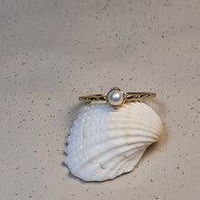 Load image into Gallery viewer, Freshwater Danity Pearl Ring, Sterling Silver
