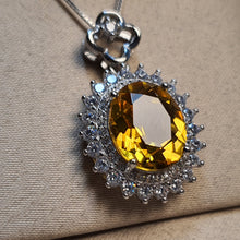 Load image into Gallery viewer, Vintage Style Citrine Gemstone Necklace, Sterling Silver
