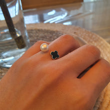 Load image into Gallery viewer, Freshwater Button Pearl &amp; Agate Gemstone Ring, Sterling Silver
