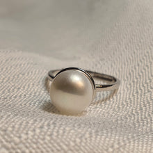 Load image into Gallery viewer, Large Freshwater Pearl Ring, Sterling Silver
