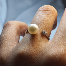 Load image into Gallery viewer, Round Freshwater Pearl Ring, Sterling Silver
