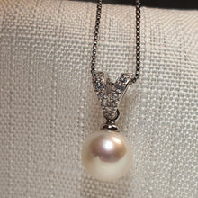 Load image into Gallery viewer, Round Freshwater Pearl Pendant, Sterling Silver
