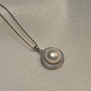 Freshwater Pearl Pendant & Chain, Sterling Silver