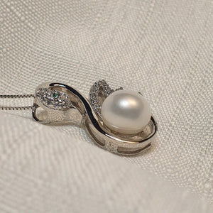 Swan & Freshwater Necklace, Sterling Sliver