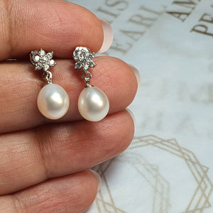 Flower Design & Rice Freshwater Pearl Earring, Sterling Silver