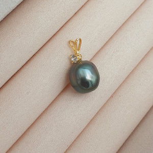 French Tahitian Baroque Pearl, 18k Yellow Gold Jewellery, 9mm