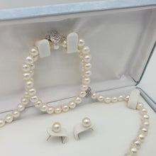 Load image into Gallery viewer, Freshwater Cultured Pearl Set, Sterling Silver Flower Clasp
