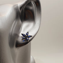 Load image into Gallery viewer, Star Blue Crystal Stud Earrings, Sterling Silver, Amispearl
