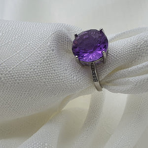 Natural Amethyst Ring, Sterling Silver