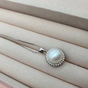 Large Freshwater Cultured Pearl pendant+ Chain, Sterling Silver
