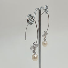 Load image into Gallery viewer, Freshwater Drop Pearl Orchid Earring, Sterling silver
