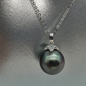 Large Tahitian Pearl Pendant, 18K White Gold