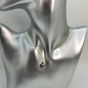 Tahitian (Black) Pearl & Diamonds Pendant, 18k Yellow Gold