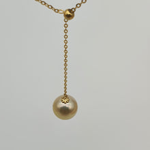 Load image into Gallery viewer, South Sea Cultured Pearl necklace, 18k Yellow Gold
