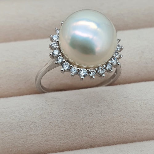 Large Freshwater Pearl ring, sterling silver