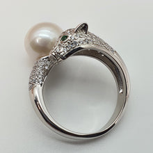 Load image into Gallery viewer, Large Freshwater Pearl Panther ring, sterling silver
