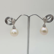 Load image into Gallery viewer, Edison Baroque Pearl luxurious Earrings, Sterling Silver
