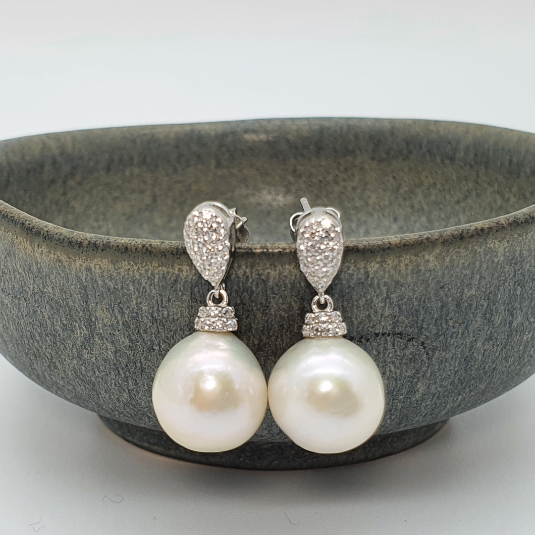 Edison Baroque Pearl luxurious Earrings, Sterling Silver