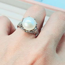 Load image into Gallery viewer, Large Freshwater Cultured Pearl Ring, Sterling Silver
