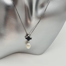 Load image into Gallery viewer, Freshwater Cultured Pearl Clover Set, Sterling Silver
