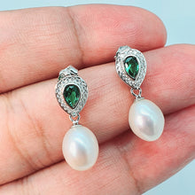 Load image into Gallery viewer, Freshwater Cultured Pearl Green Oval Set, Sterling silver
