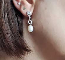 Load image into Gallery viewer, Freshwater Pearl Earrings, Sterling Silver
